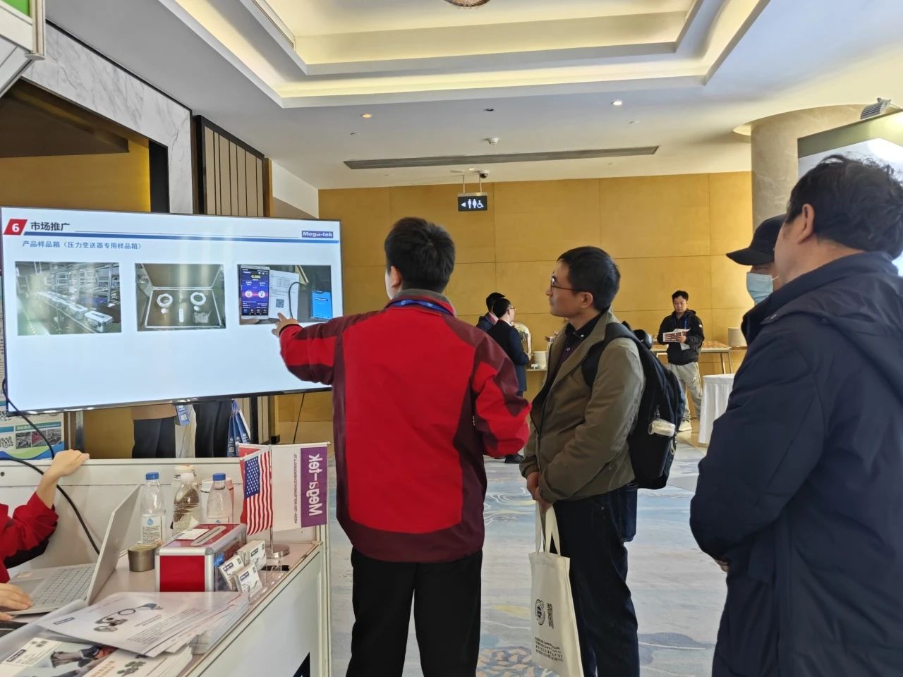 e07185926527eafad94bcbb432b319f7